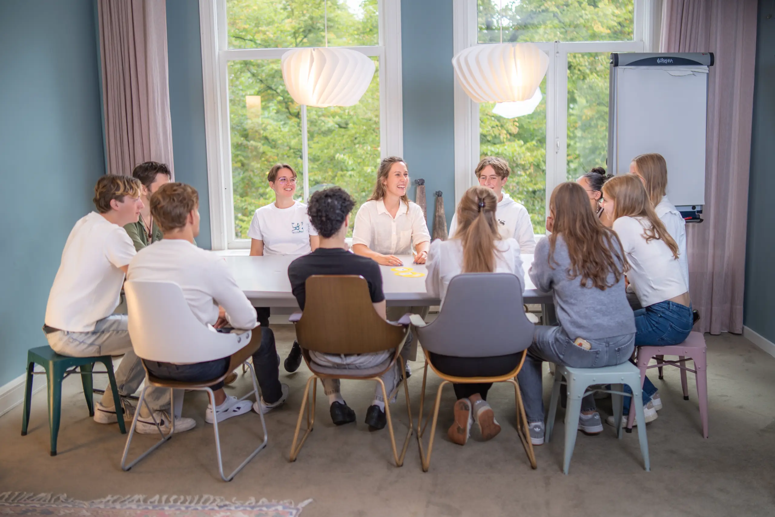 Jongeren aan tafel als medemakers